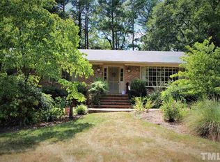 610 Churchill Dr, Chapel Hill, NC 27517