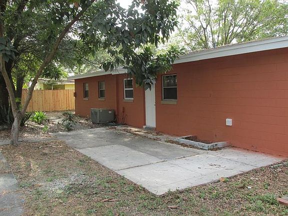 3rd image of 4615 Pompano Dr