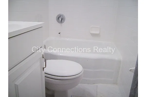 Rented by City Connections Realty | media 41