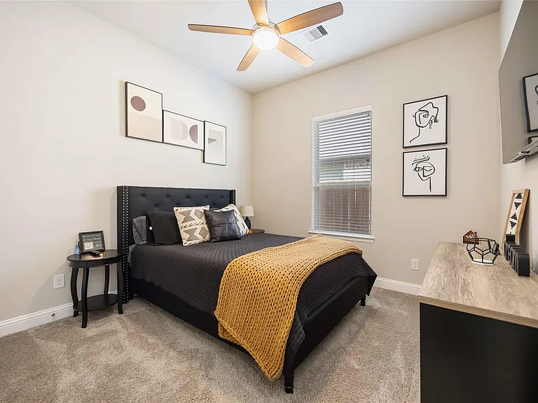 5622 Vintage Oaks Ln — Photo 15