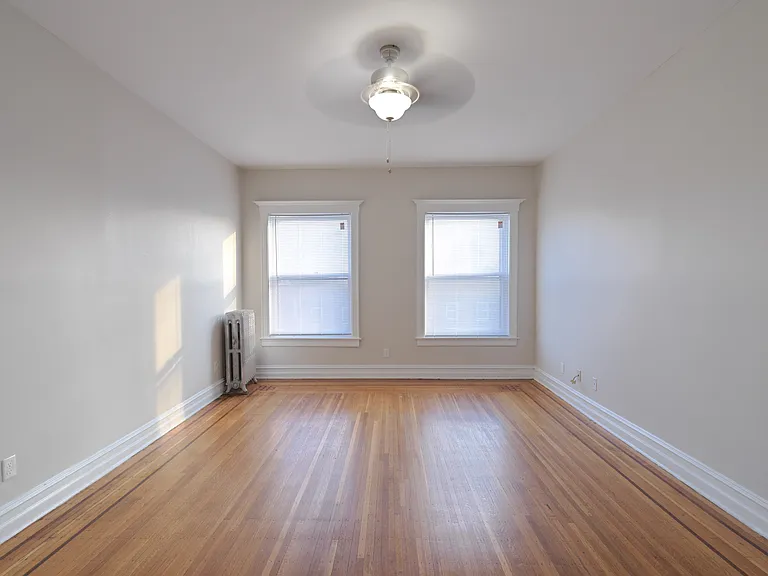 1478 Saint James Ct #5 — Photo 9