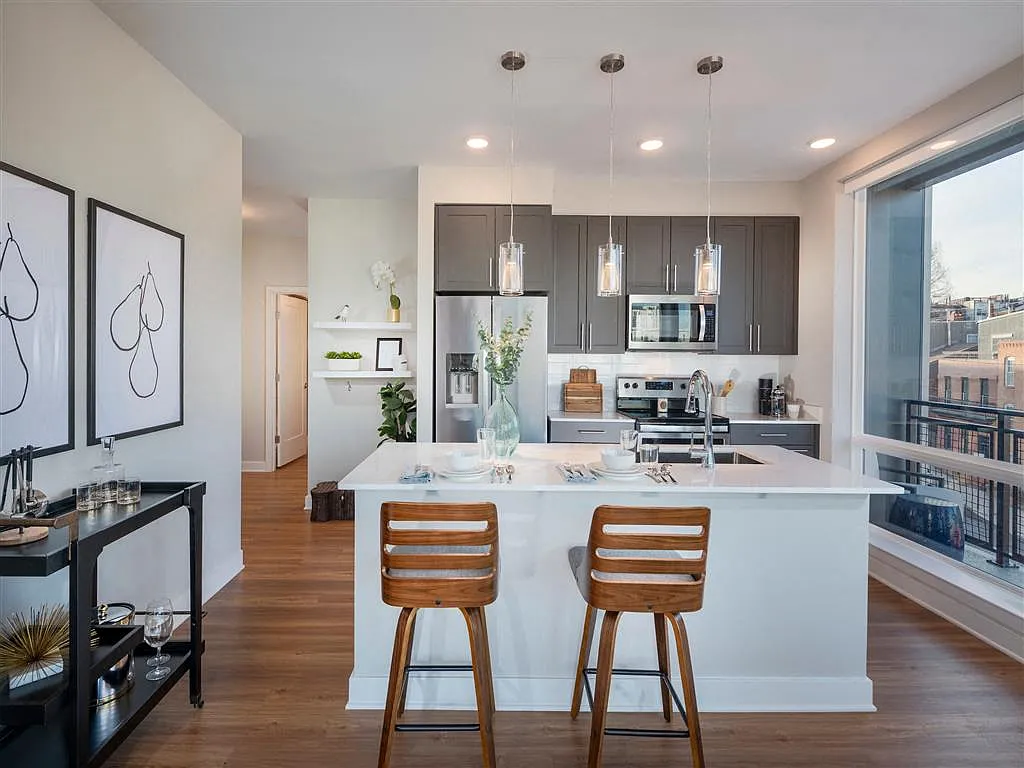 1110 Key Federal Hill — Photo 2