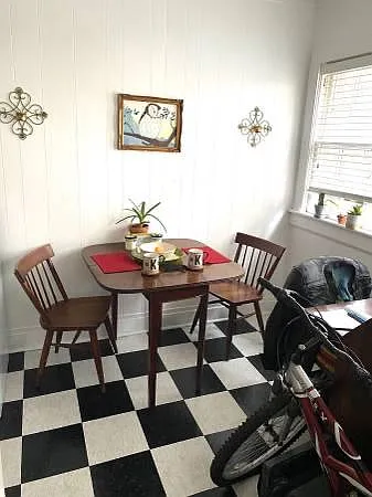 Studio, 500 sqft, $1,350 — Photo 3