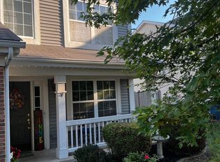 21447 Loch Ln, Crest Hill, IL 60403