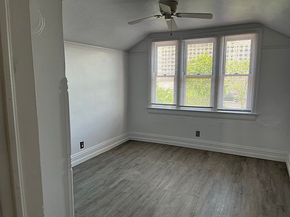 5th image of 519 Roma Ave NW #B