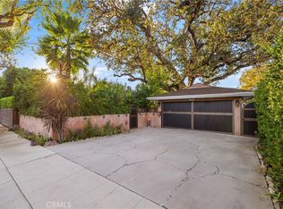 21321 Providencia St, Woodland Hills, CA 91364