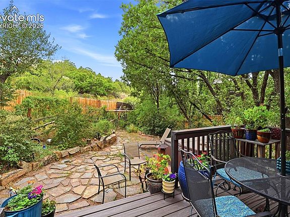 3rd image of 4 Stover Ln