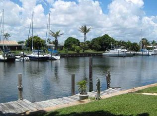 717 Waterway Dr, North Palm Beach, FL 33408