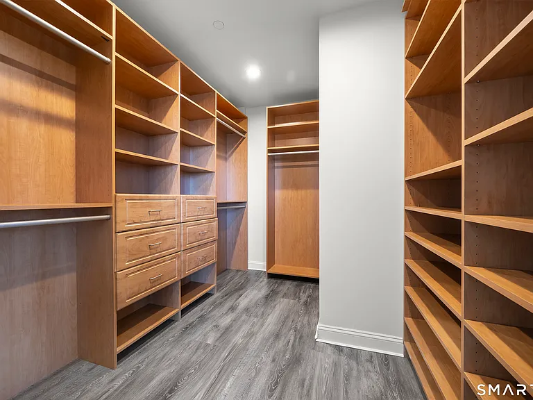 100 Parrott Dr #1106 — Photo 17