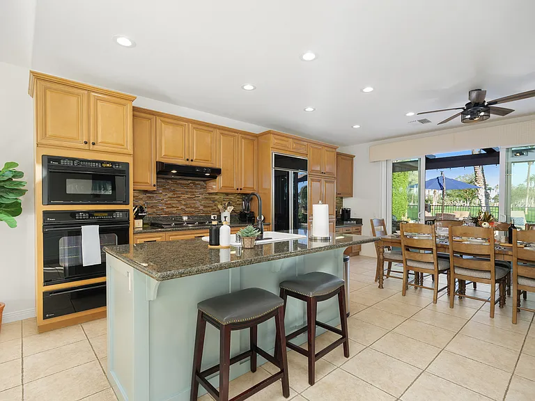 56408 Palms Dr — Photo 10