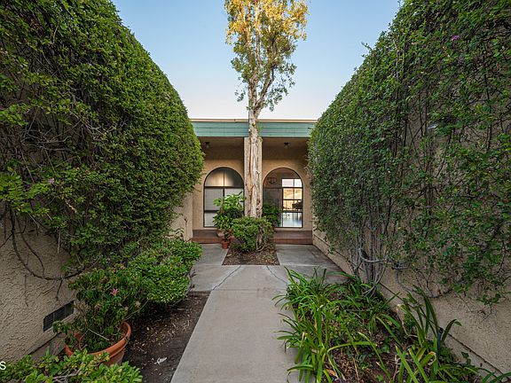 3rd image of 650 Vallejo Villas