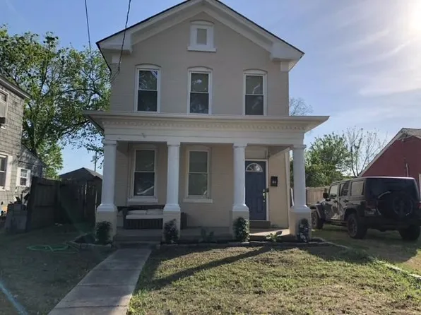 16 E Cummings Ave, Hampton, VA 23663