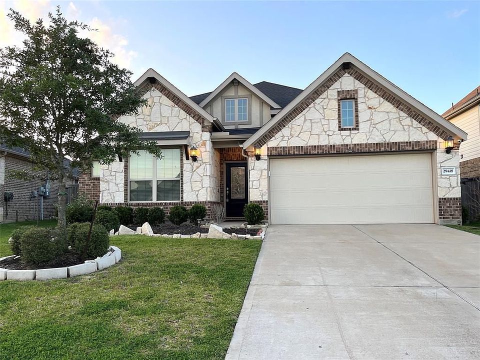 1st image of 29418 Enchanted Breeze Ln