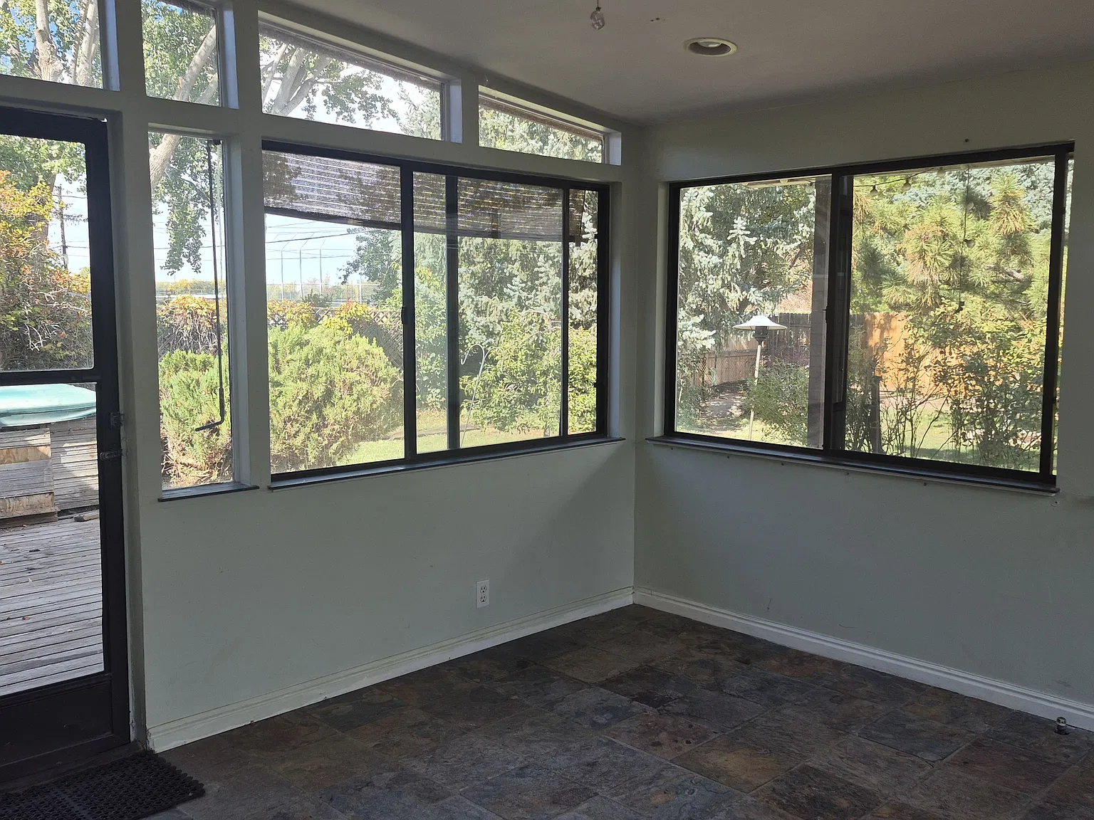 4 bed, 2.5 bath, 2672 sqft, $3,195 — Photo 4