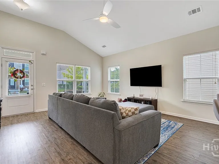 314 Crabapple Cir — Photo 10