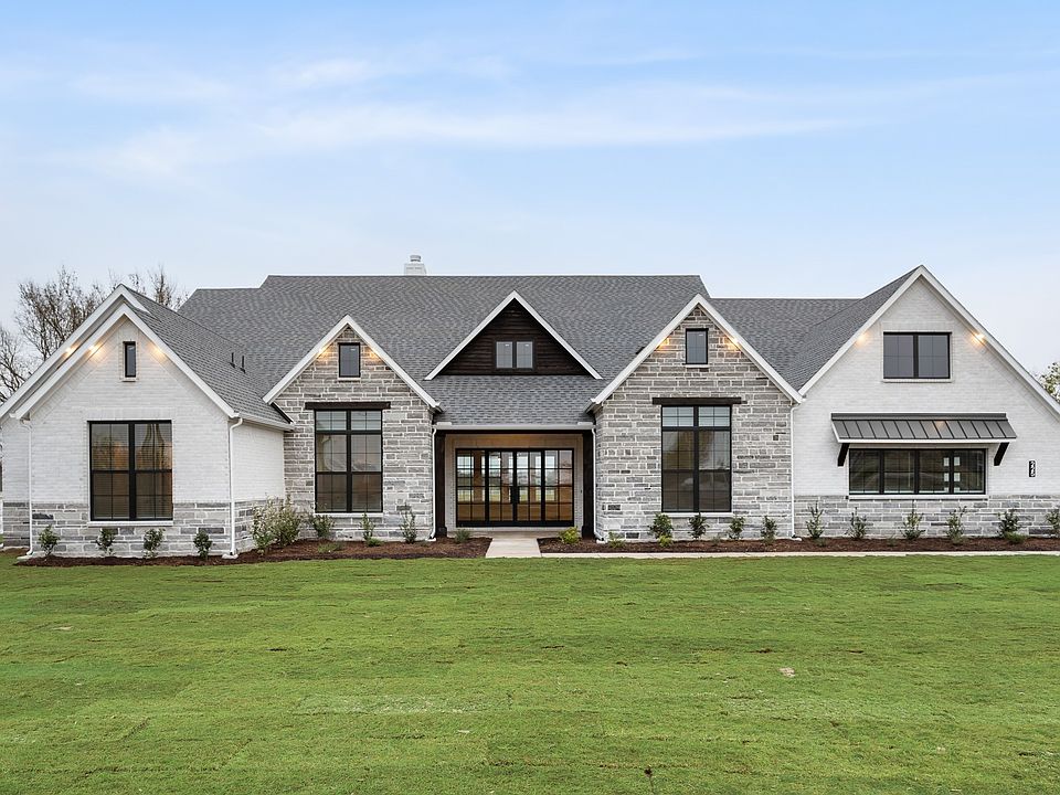 1st image of 225 League Rd