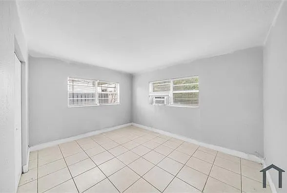 626 SW 14th Ave #108 — Photo 17