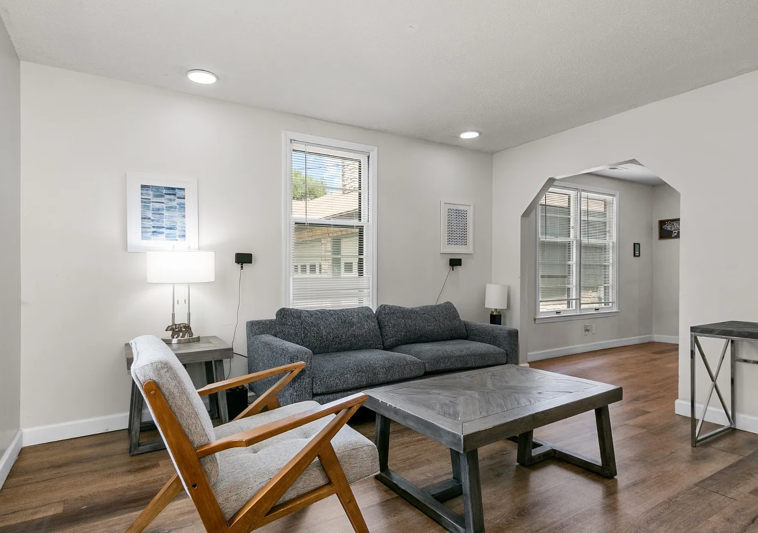 4333 Fisher St — Photo 1