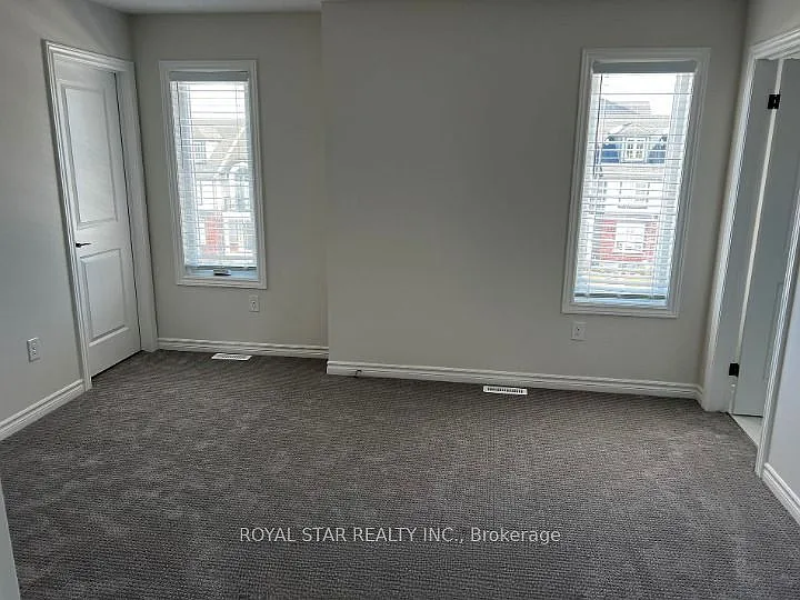 2529 Meadowlands Way #32 — Photo 8