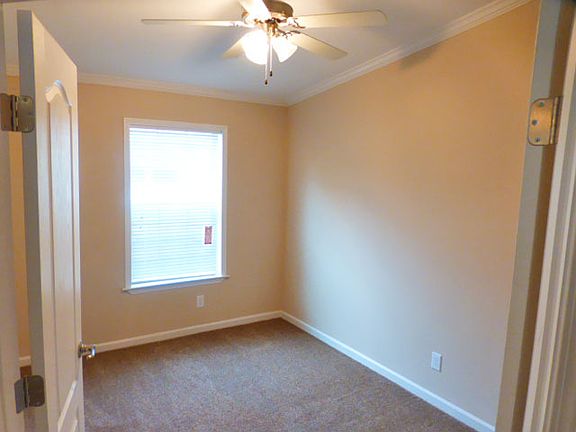 4th image of 3702 Coconut Palm Cir