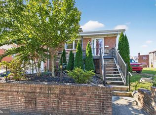 260 45th St NE, Washington, DC 20019