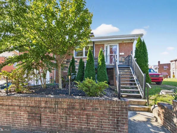 260 45th St NE, Washington, DC 20019