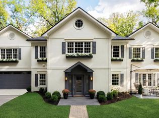 2913 University Ter NW, Washington, DC 20016