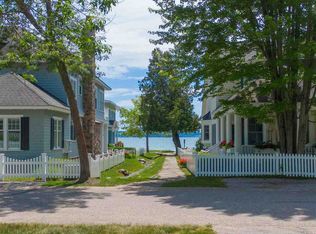 8671 Ramona Park, Harbor Springs, MI 49740