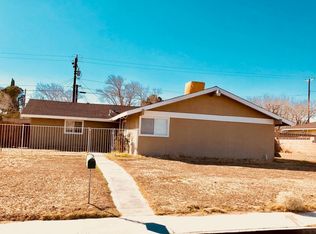 16637 Koch St, Mojave, CA 93501