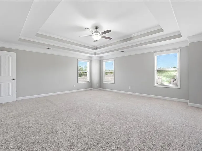 304 Cochin Dr — Photo 28