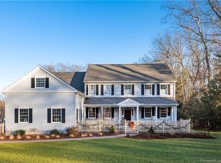 88 Blue Ridge Dr, Simsbury, CT 06070