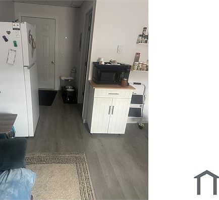 2nd image of 322 Main St #1A