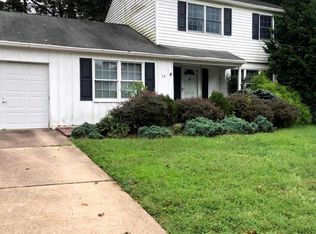 38 Lynn Dr, Newark, DE 19711