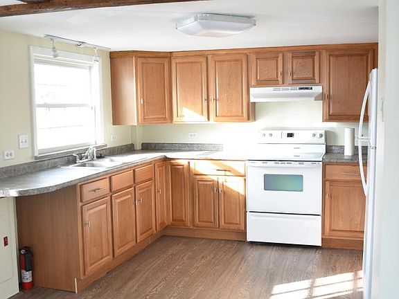 Apt#3 kitchen