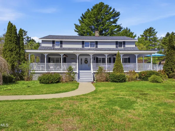 1525 U.S. 9, Schroon Lake, NY 12870