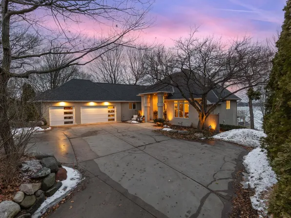 21150 Excelsior Blvd, Greenwood, MN 55331