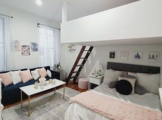217 Avenue A #3F, New York, NY 10009