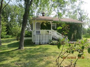 322 S Sheridan Rd, McHenry, IL 60051