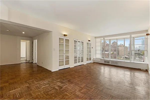 Sold by Janet Aimone Robilotti & Associates | media 9