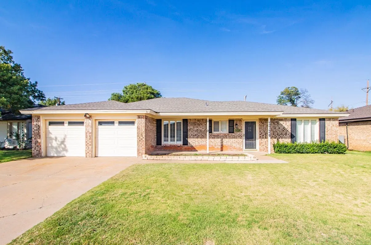 3 bed, 1885 sqft, $2,000 — Photo 3