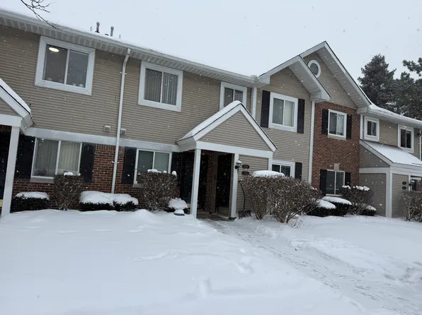 31576 Orchard Crk #31576, Farmington, MI 48334