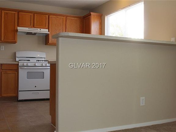 5th image of 4646 English Lavender Ave #0