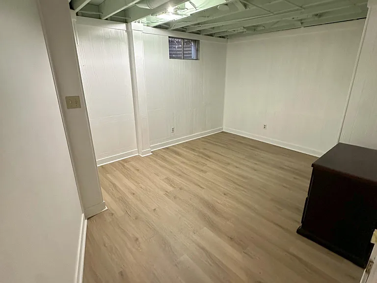 6303 Urban St — Photo 16