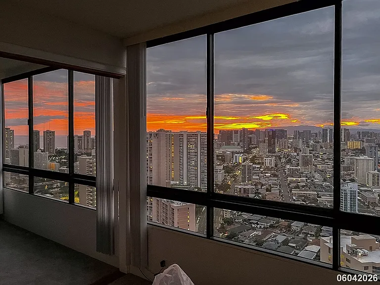 2499 Kapiolani Blvd #3800 — Photo 26