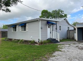 218 N Ormsby St, Alvin, TX 77511