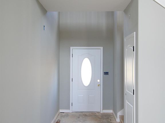 3rd image of 8 Summerfield Lot 8