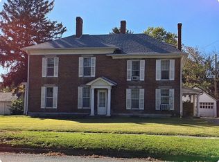 323 N Boone St, Olney, IL 62450
