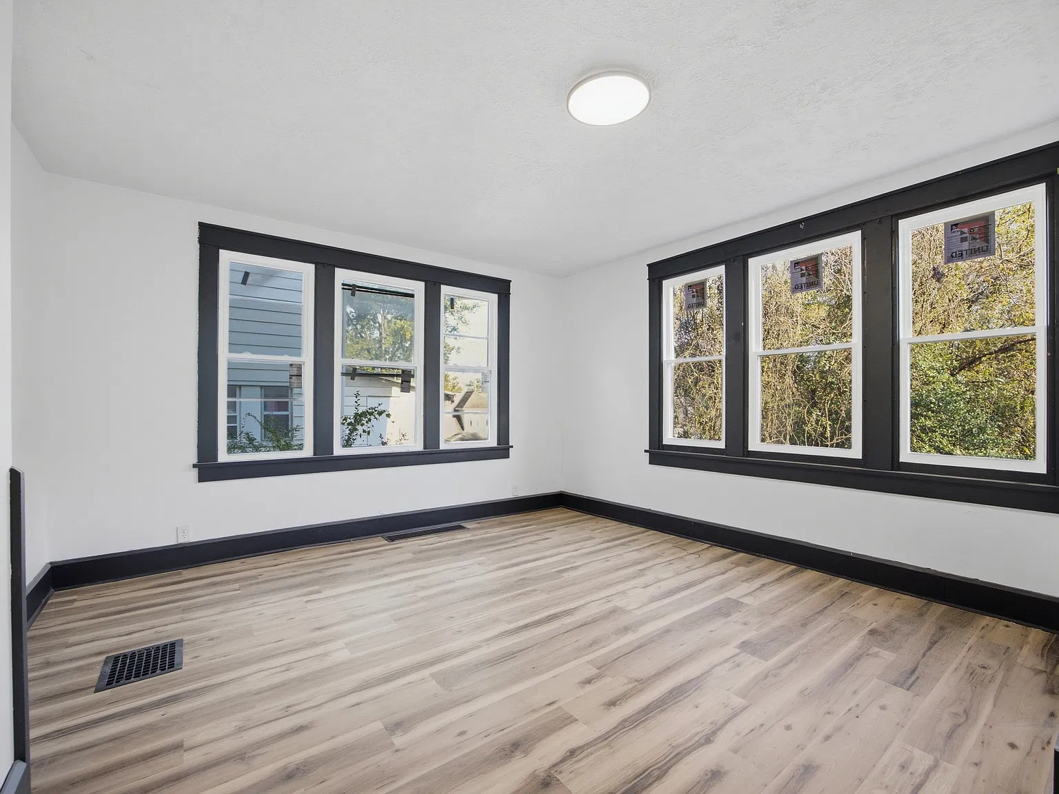 5 bed, 2634 sqft, $1,850 — Photo 4
