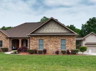 186 Covenant Dr NE, Cleveland, TN 37323