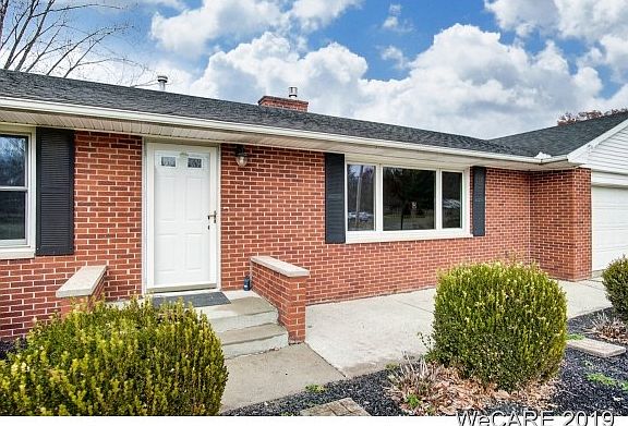 3rd image of 3450 Makley Dr